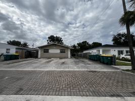 featured image of 716 Sw 7th St #2