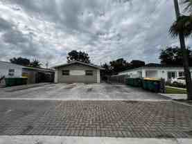 716 Sw 7th St #2 - Photo 1 of 1