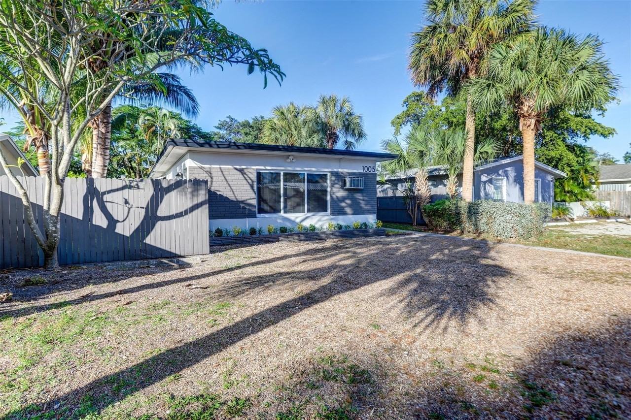 1005 Ne 17th Ct #B - Photo 2 of 46