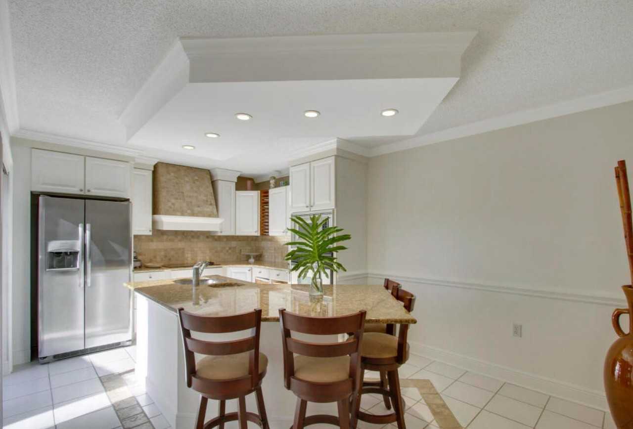 1909 19th Ct #33A - Photo 4 of 40