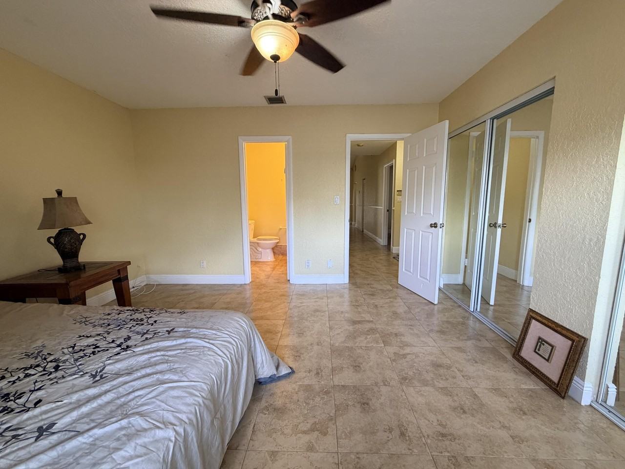 6020 Nw 3rd St #6020 - Photo 7 of 20