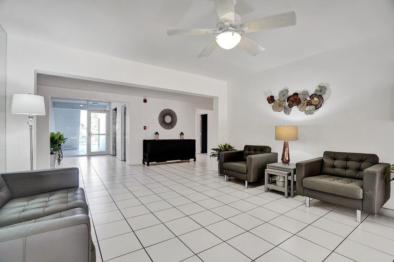1475 Se 15th St #111 - Photo 5 of 20