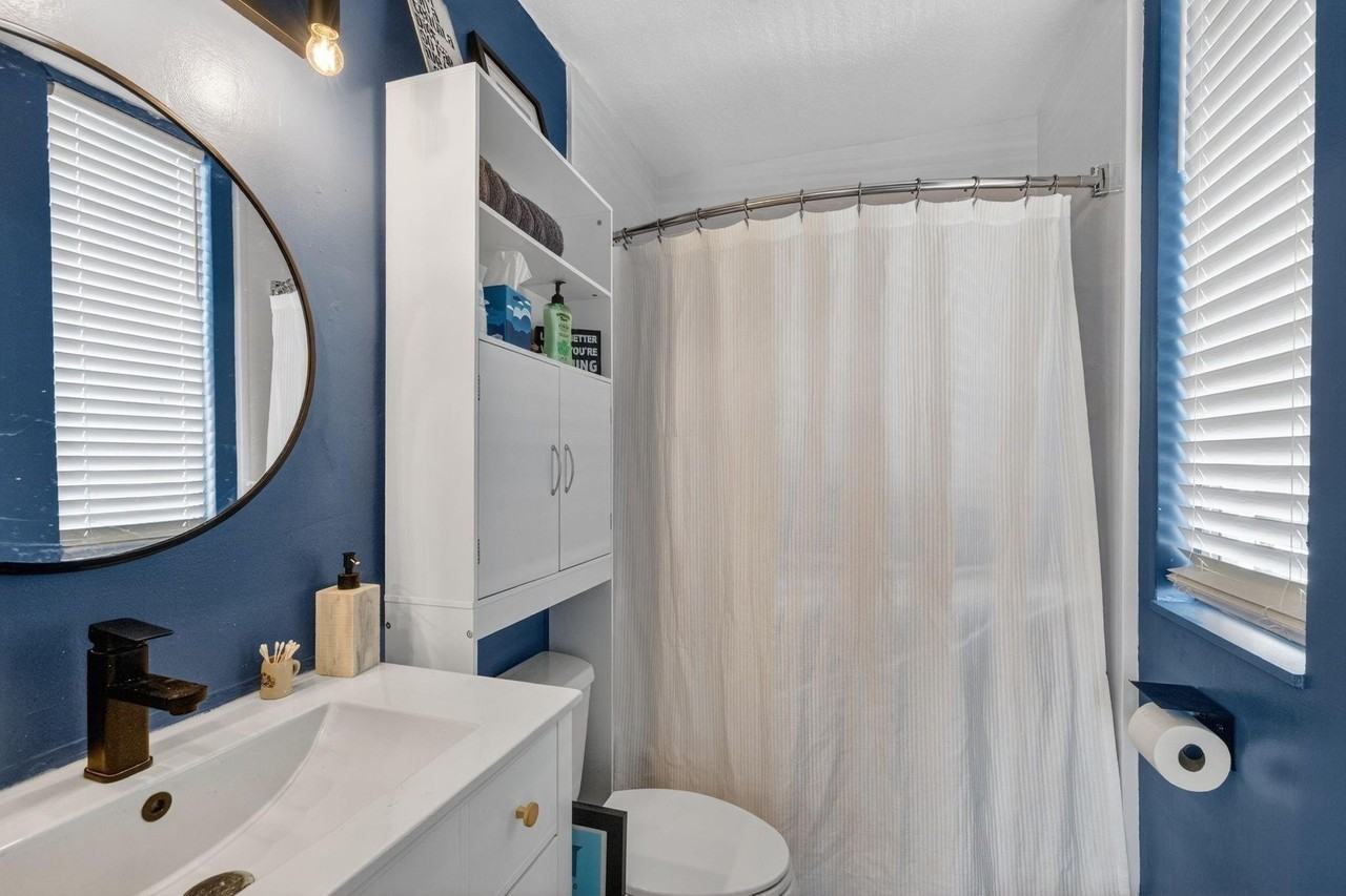 1531 Se 15th St #6 - Photo 5 of 27