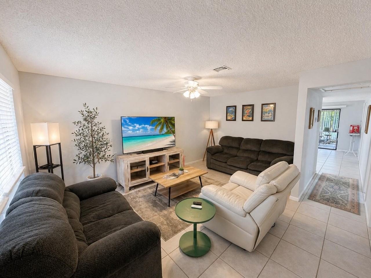 9262 Green Meadows Way