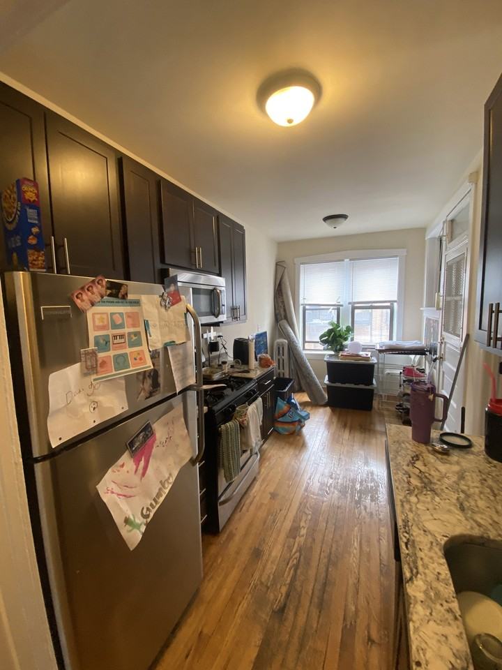 1471 W Carmen Ave #2S - Photo 5 of 8