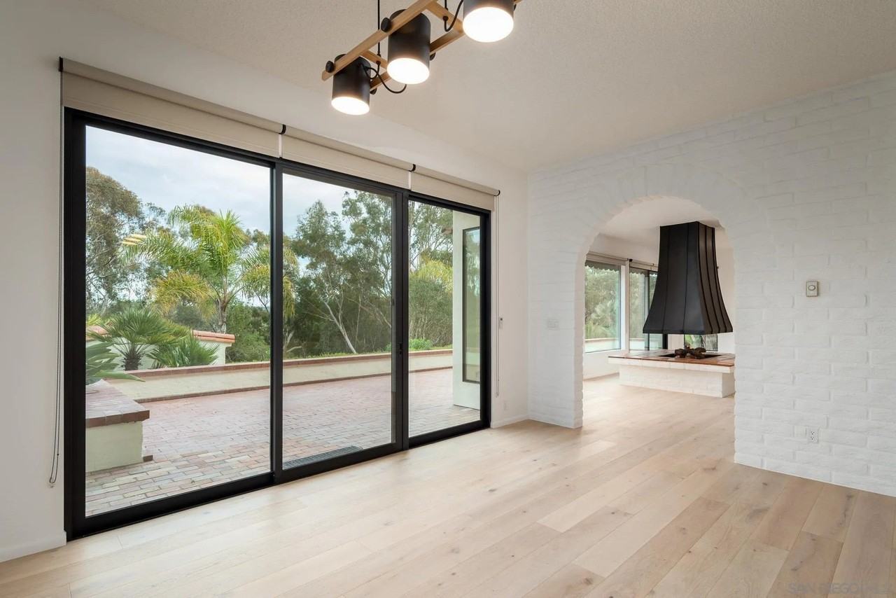 5406 Las Palomas - Photo 7 of 36