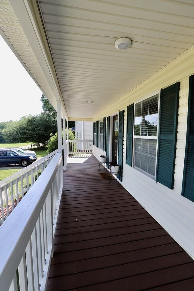 1910 Lybrand St - Photo 5 of 50