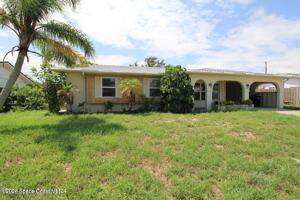 featured image of 3222 Galleon Ave Ne