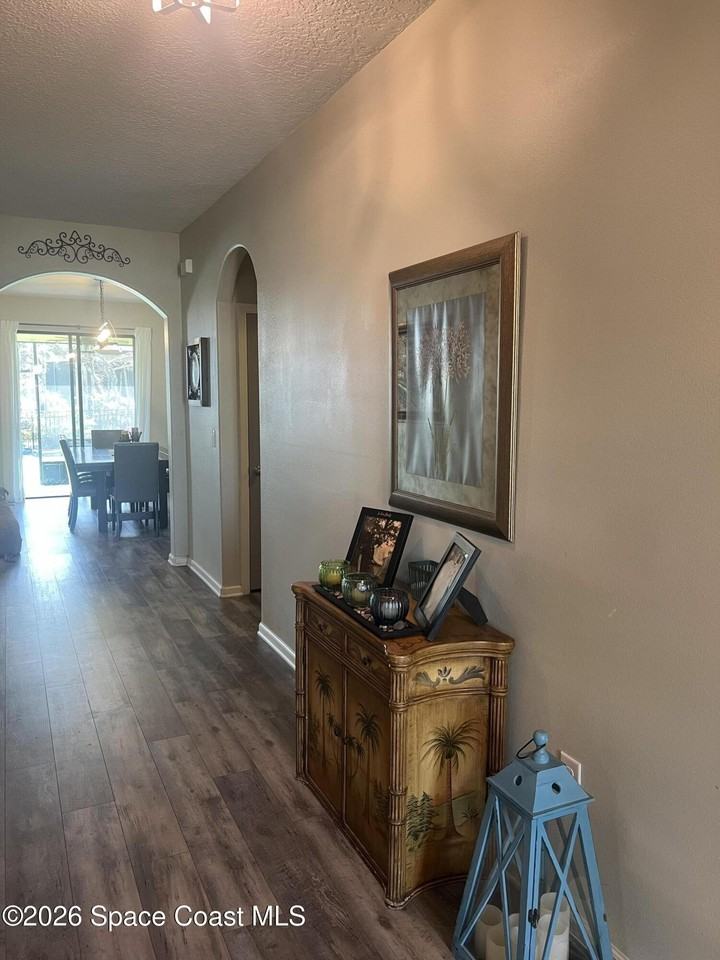 4061 Dragonfly Dr - Photo 4 of 32