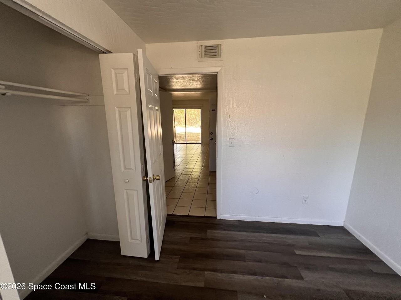 3214 Tree Ridge Ln Ne - Photo 4 of 13