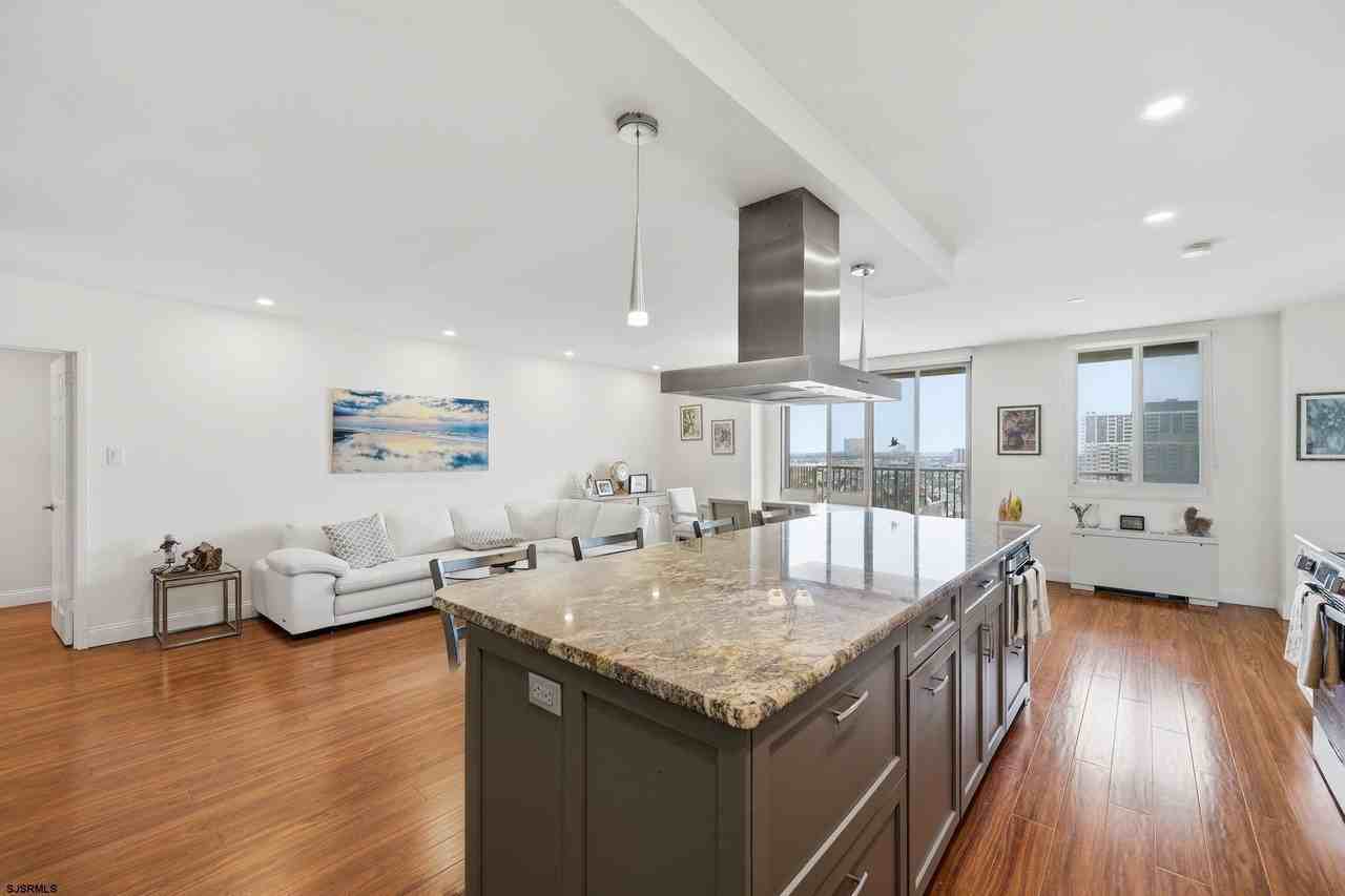 5000 Boardwalk - Photo 2 of 50