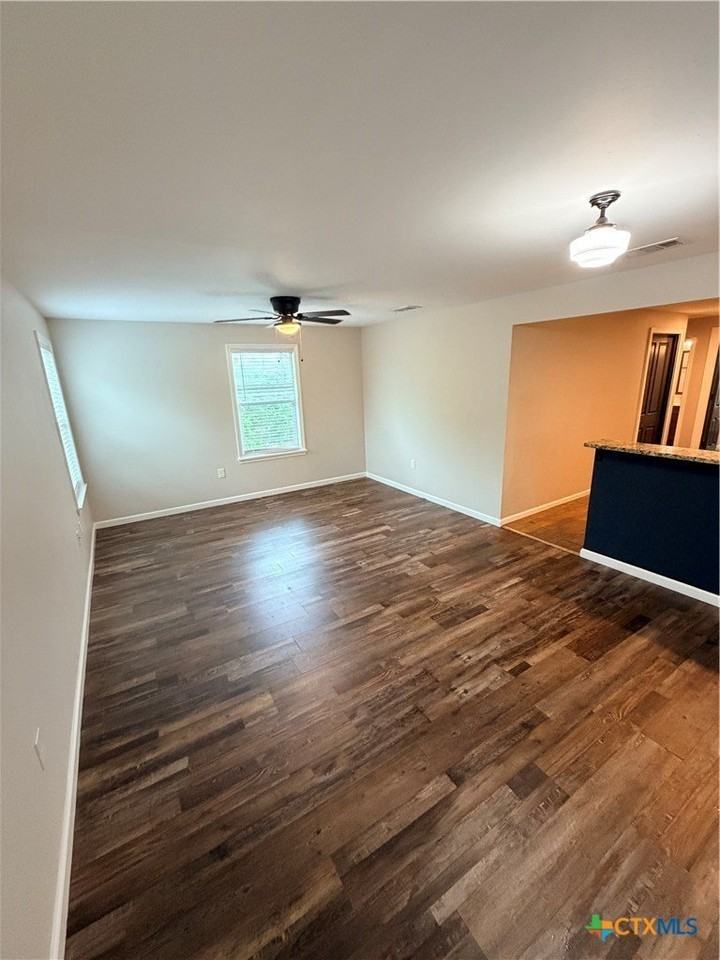 1537 Post Rd #101 - Photo 4 of 13