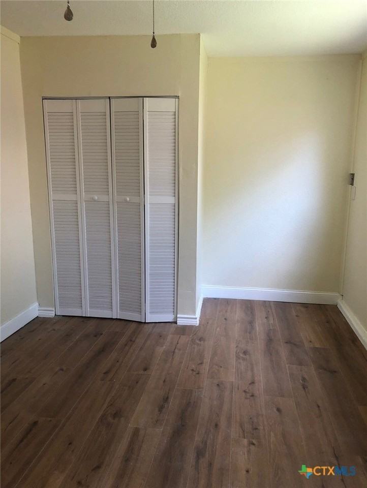 4102 Dakota Sun - Photo 4 of 9