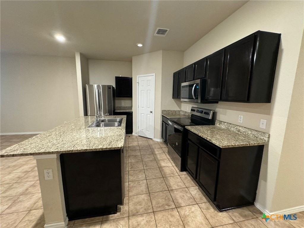 6113 Harriet Tubman Ave - Photo 3 of 21