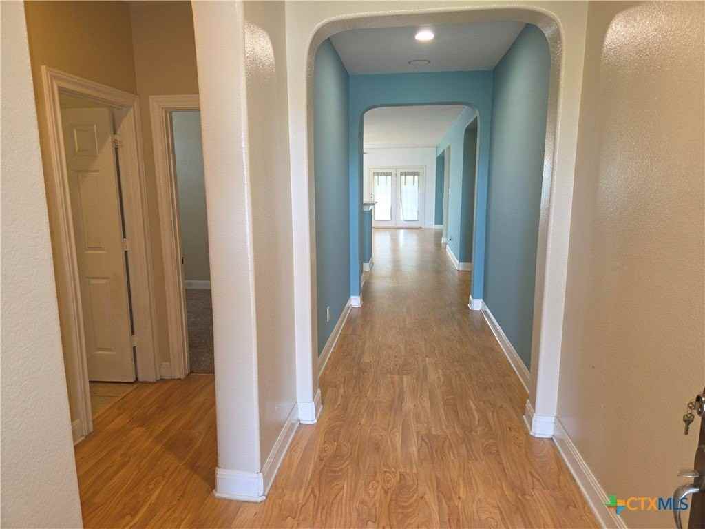 716 Moon Shadow - Photo 2 of 11