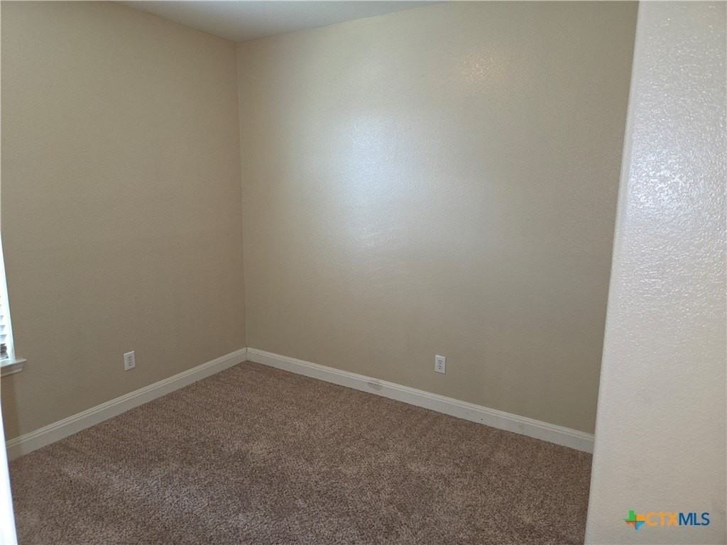 716 Moon Shadow - Photo 5 of 11