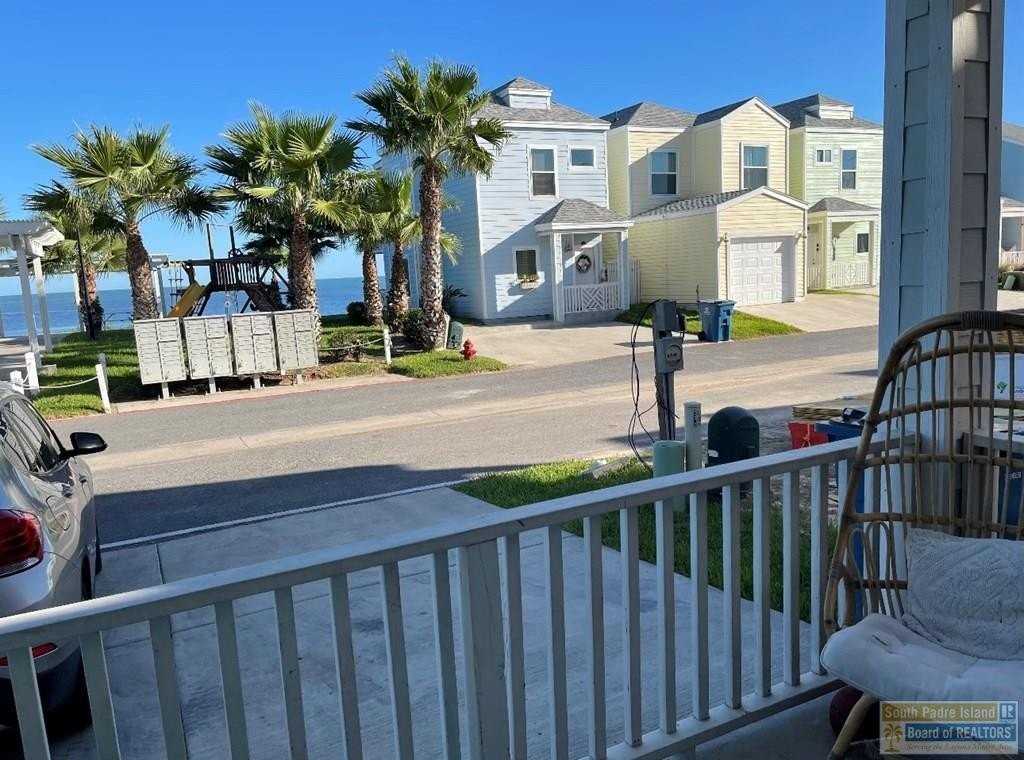 219 Las Joyas Blvd - Photo 2 of 37
