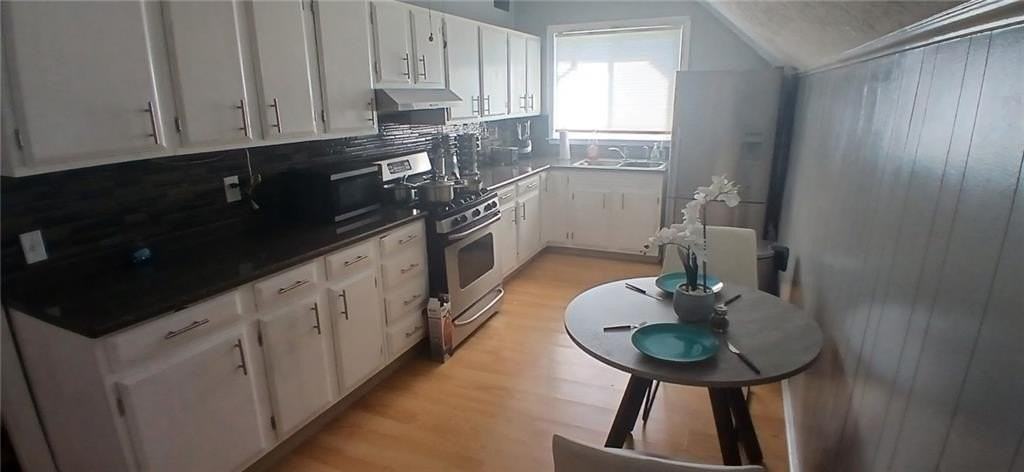 35 Mary Ave #2 - Photo 2 of 4