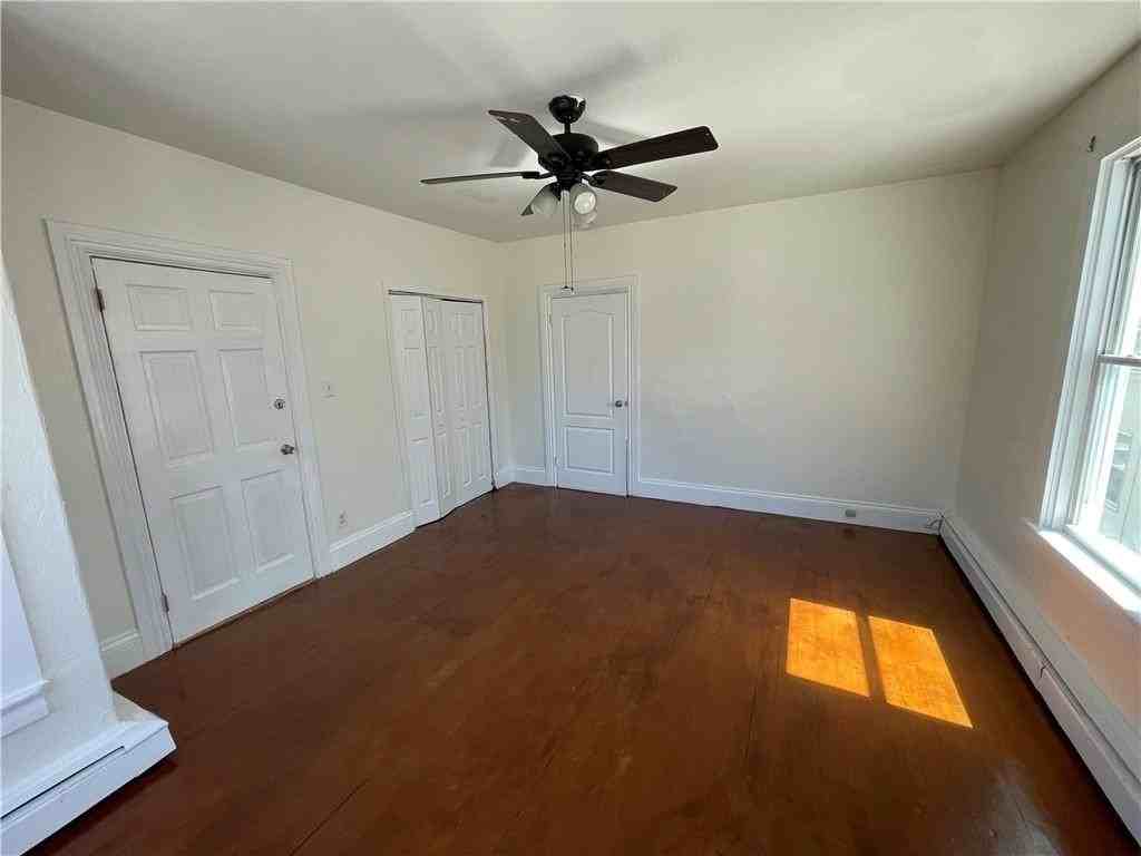 124 East St #2 - Photo 2 of 10