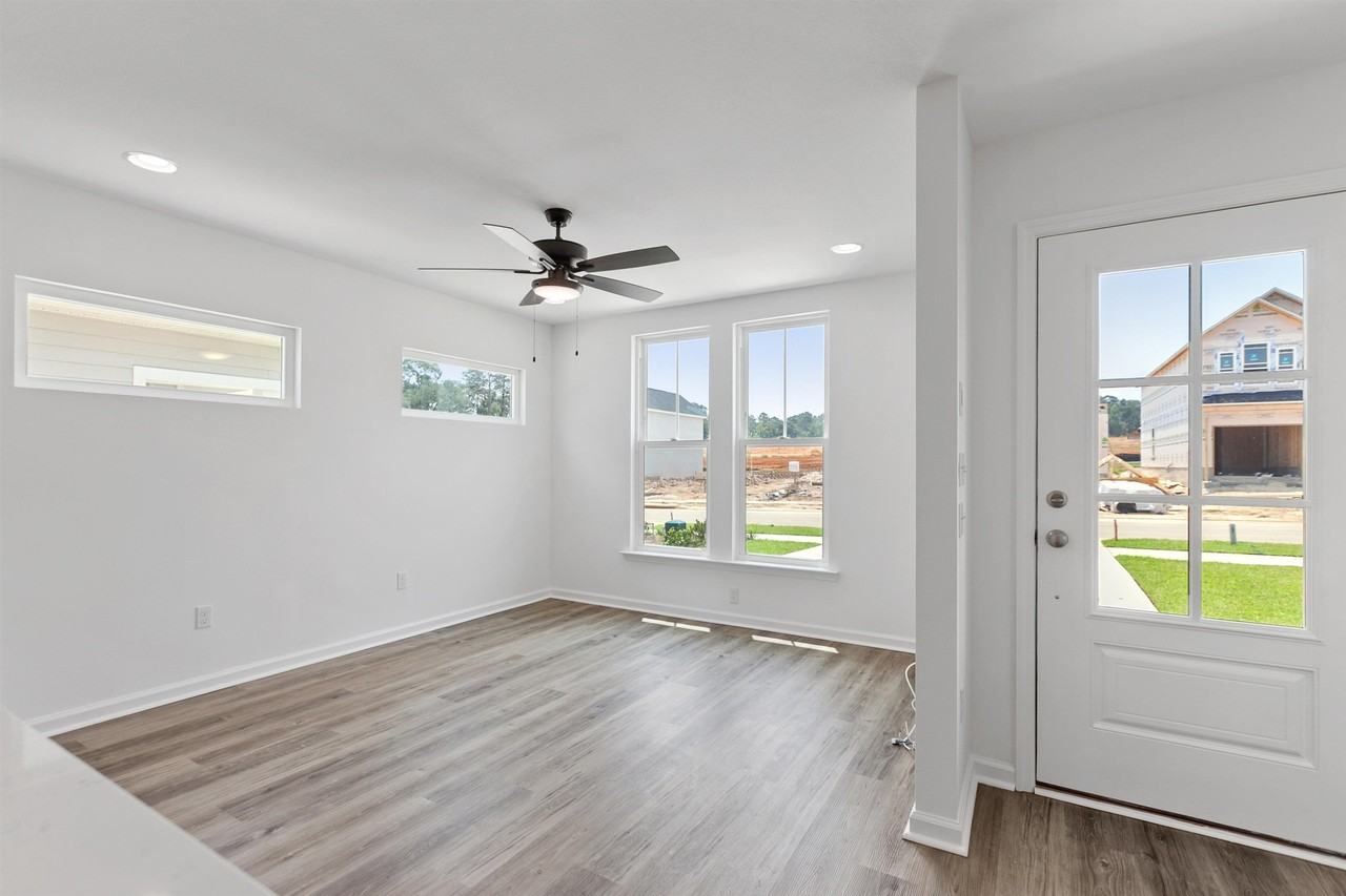 3734 Meadow Vista Ln - Photo 2 of 42