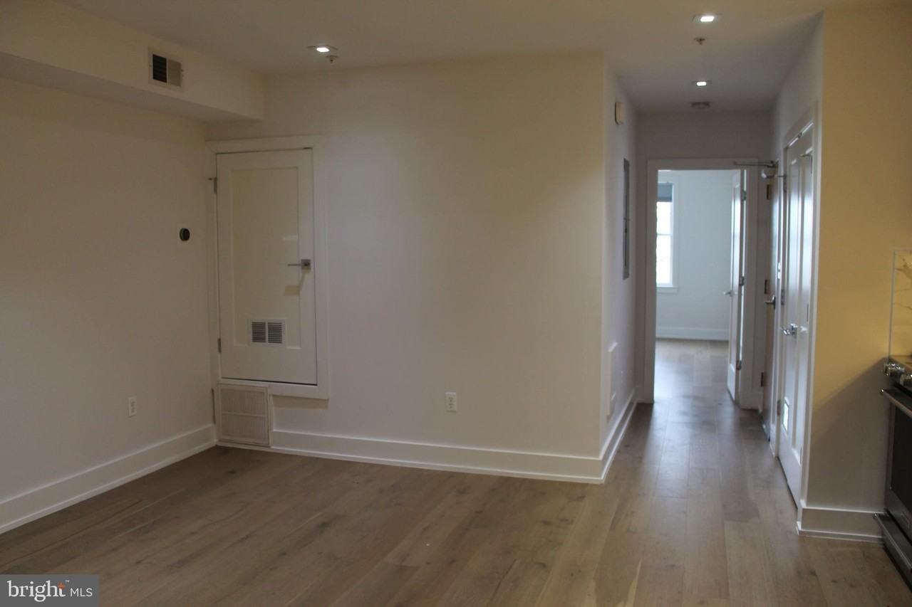 5110 Fort Totten Dr Ne #4 - Photo 4 of 25