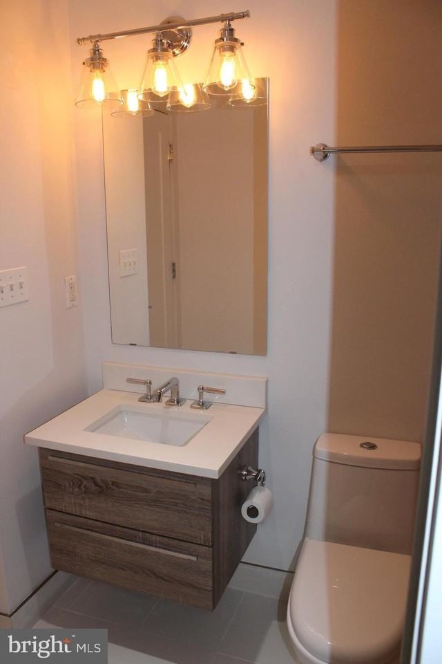 5110 Fort Totten Dr Ne #4 - Photo 7 of 25