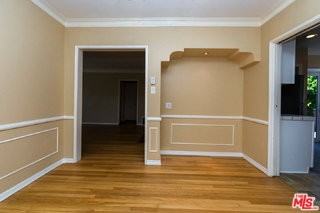 6353 W 82nd St - Photo 7 of 8