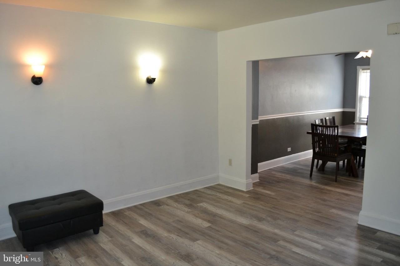 5153 Frederick Ave - Photo 4 of 29