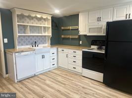 featured image of 6122 Rolling View Dr