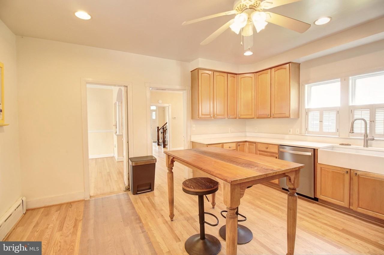 44 Fulton Ave - Photo 6 of 35