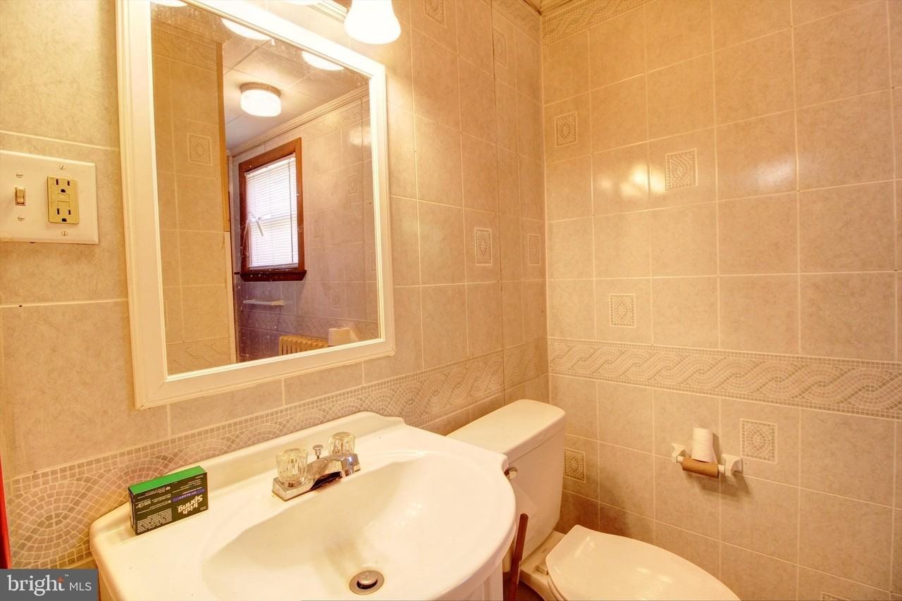 604 W Main St #1 - Photo 7 of 7