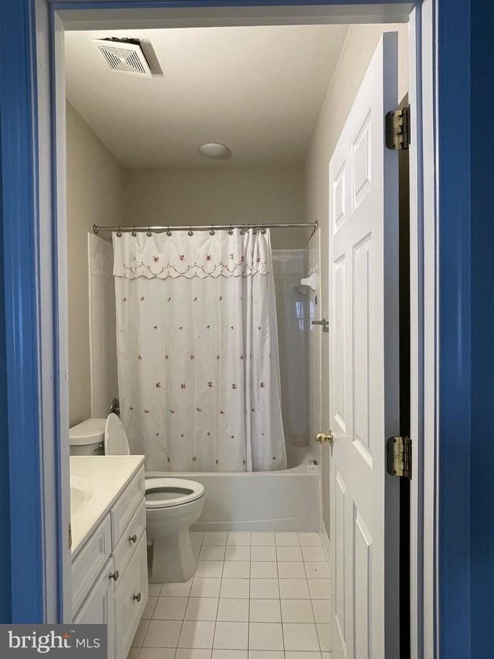 6042 Joseph Scott Dr - Photo 3 of 6