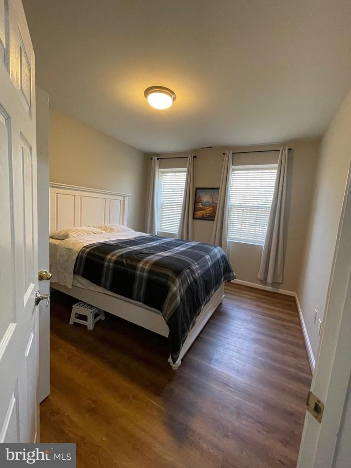 6042 Joseph Scott Dr - Photo 5 of 6