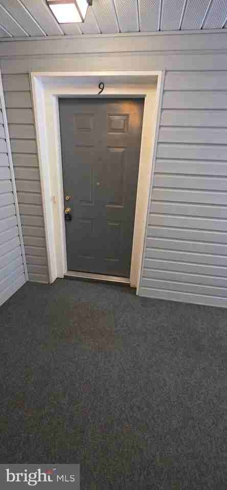 14201 Woolen Oak Ct #9-32 - Photo 2 of 10