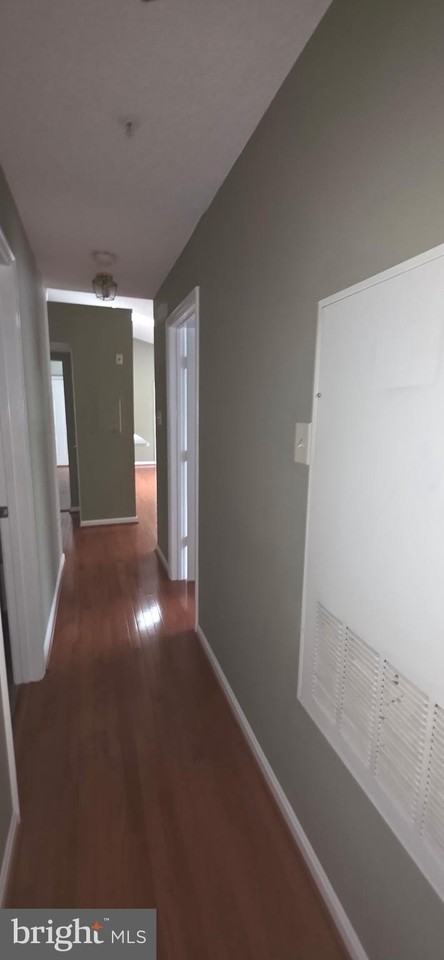 14201 Woolen Oak Ct #9-32 - Photo 7 of 10