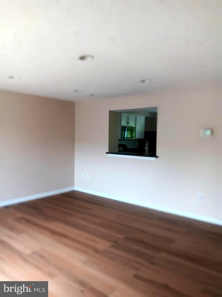 11406 Abbotswood Ct #54-3 - Photo 2 of 14
