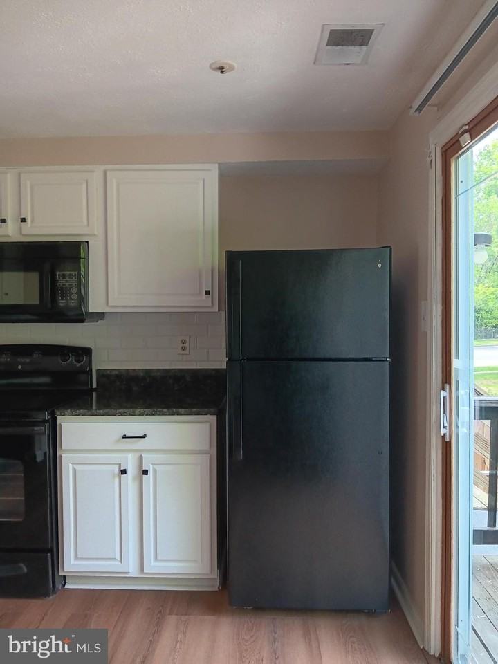 11406 Abbotswood Ct #54-3 - Photo 7 of 14