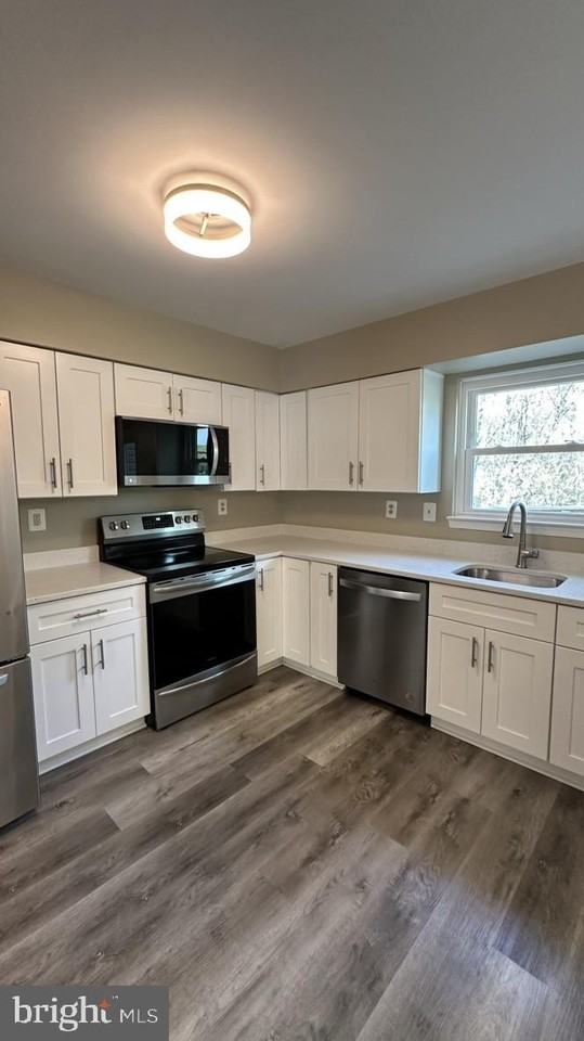 14646 London Ln - Photo 4 of 33