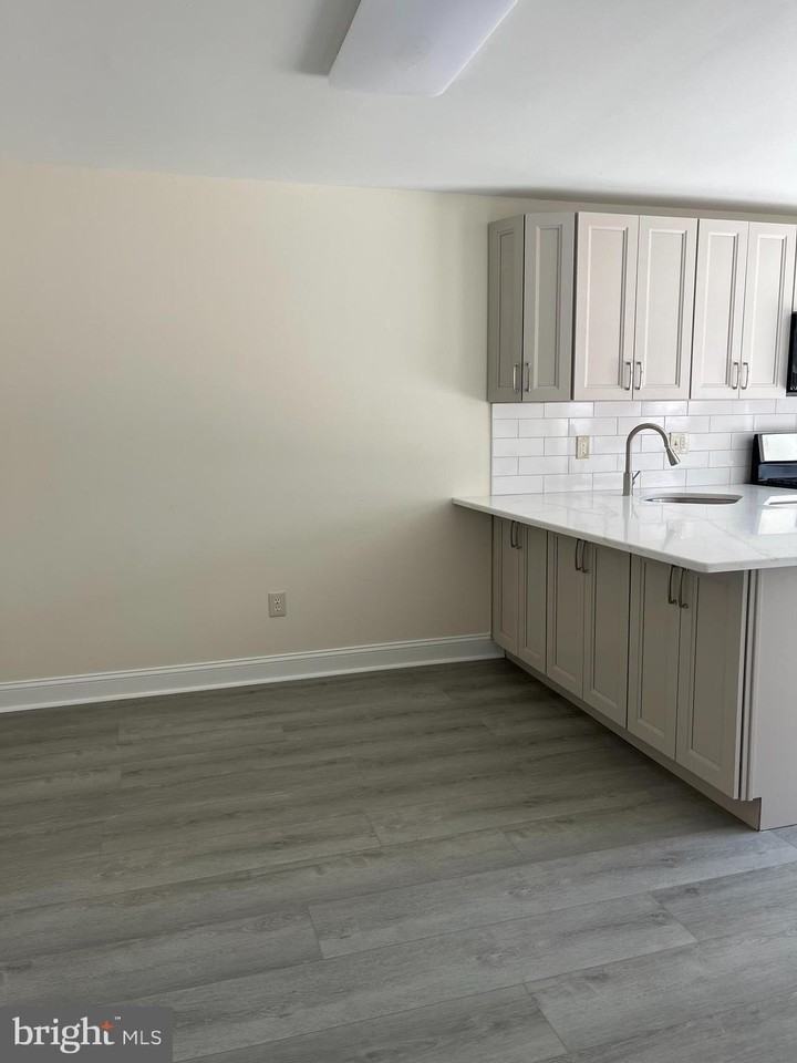 6 Parktown Pl - Photo 5 of 15