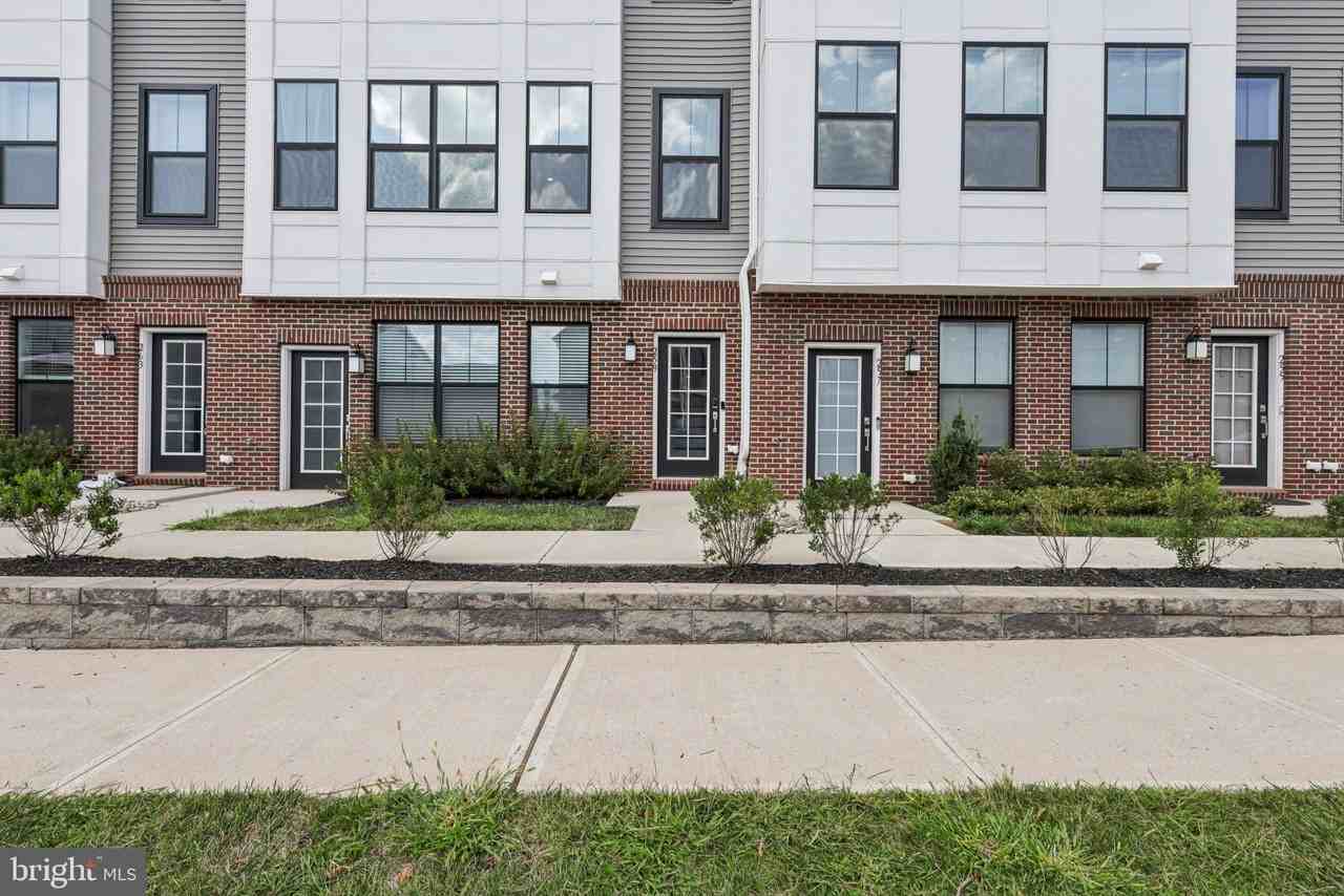 259 Aaron Truehart Way - Photo 2 of 18
