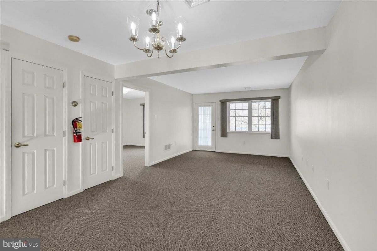 630 Pine St #10 - Photo 2 of 18
