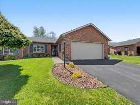 330 Parkwood Dr - Photo 1 of 1