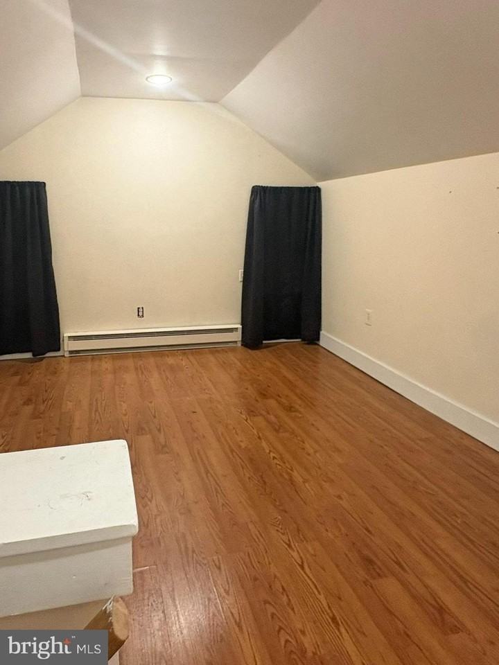 35 W Ferdinand St - Photo 7 of 9