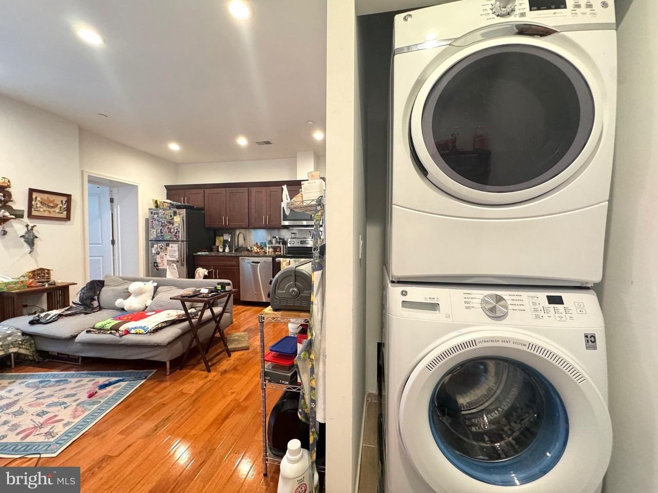 1800 Ridge Ave Apt 8 #12 - Photo 7 of 24