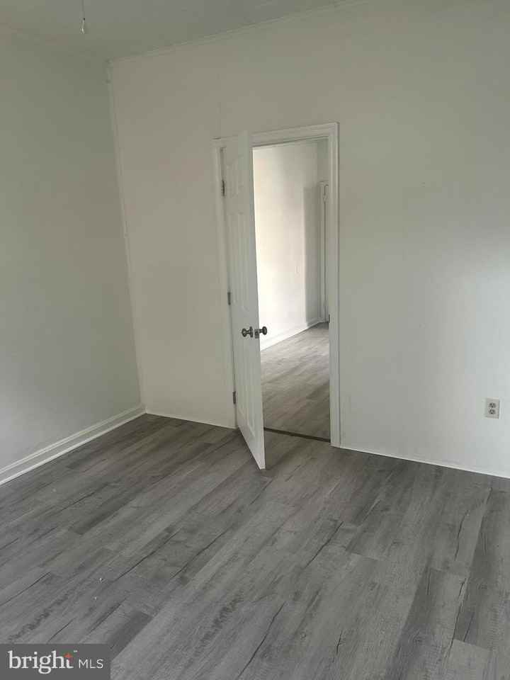 1550 Ruan St - Photo 7 of 22