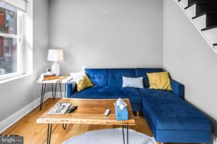 441 E Flora St - Photo 1 of 1
