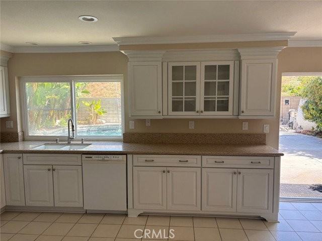 24731 Vía Princesa - Photo 5 of 8