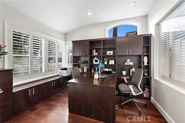 7 Pembroke Ln - Photo 6 of 8