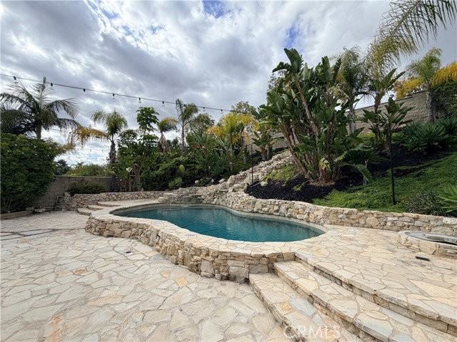 17261 Fremont Ln - Photo 2 of 3