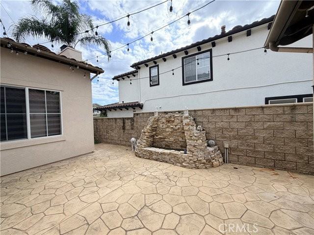 17261 Fremont Ln - Photo 3 of 3